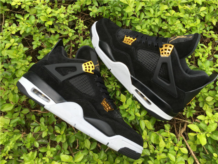 Jordan 4 Retro Royalty