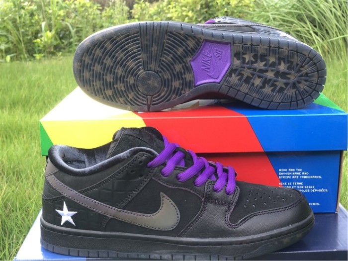 Nike SB Dunk Low Familia First Avenue