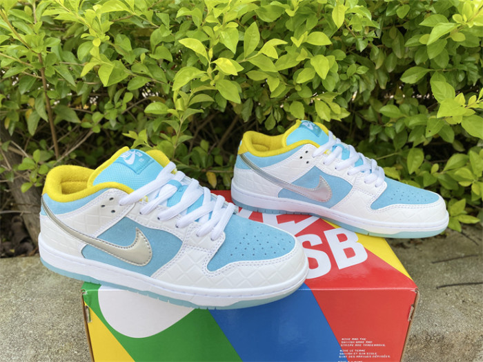 FTC x Nike SB Dunk Low