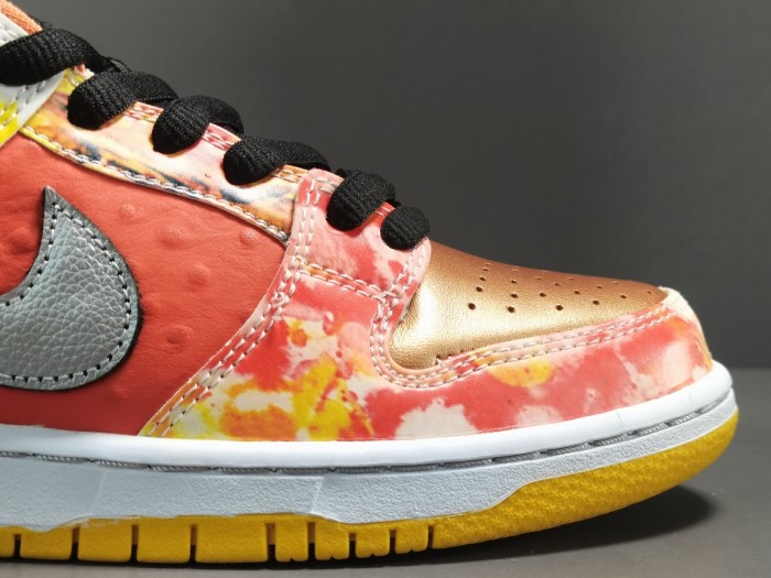 Nike SB Dunk Low Pro QS“Street Hawker”