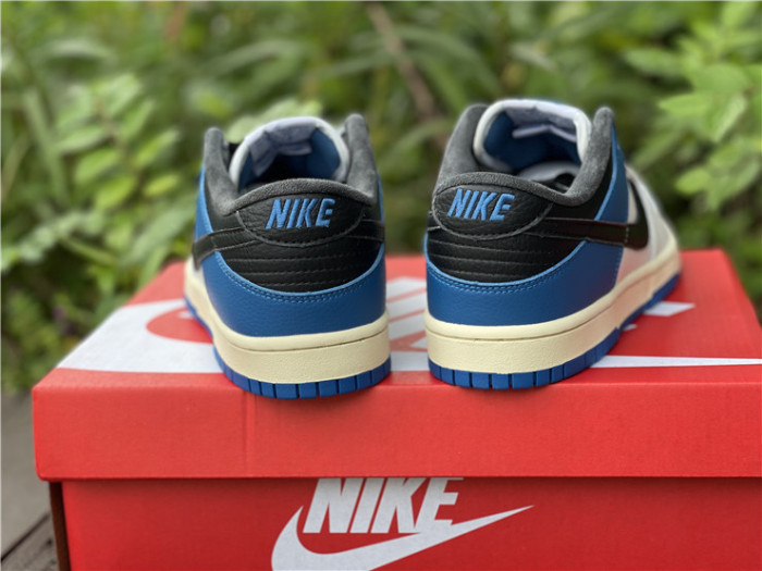 Nike Dunk Low Customs Fragment x Travis Scott