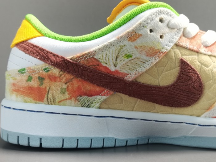 Nike SB Dunk Low Pro QS“Street Hawker”