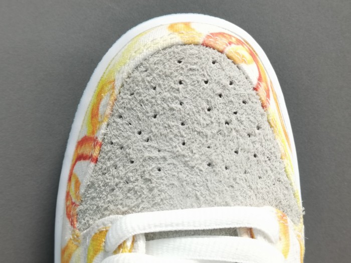 Nike SB Dunk Low Pro QS“Street Hawker”