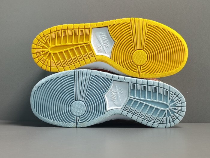 Nike SB Dunk Low Pro QS“Street Hawker”