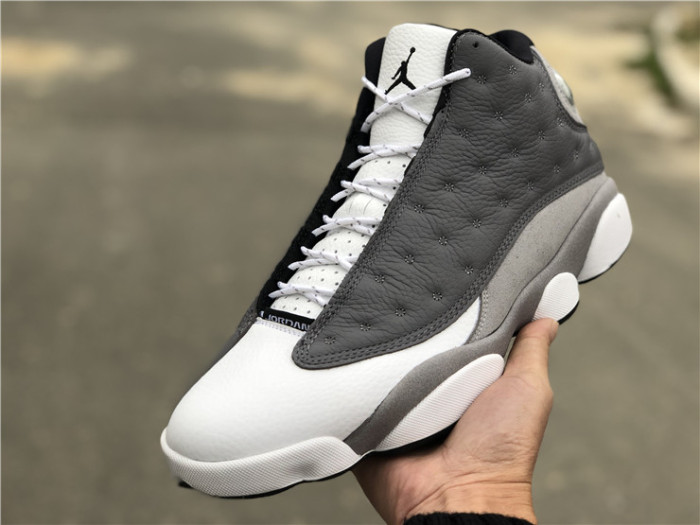 Air Jordan 13 “Atmosphere Grey”