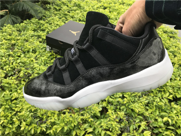 Air Jordan 11 Low “Barons”