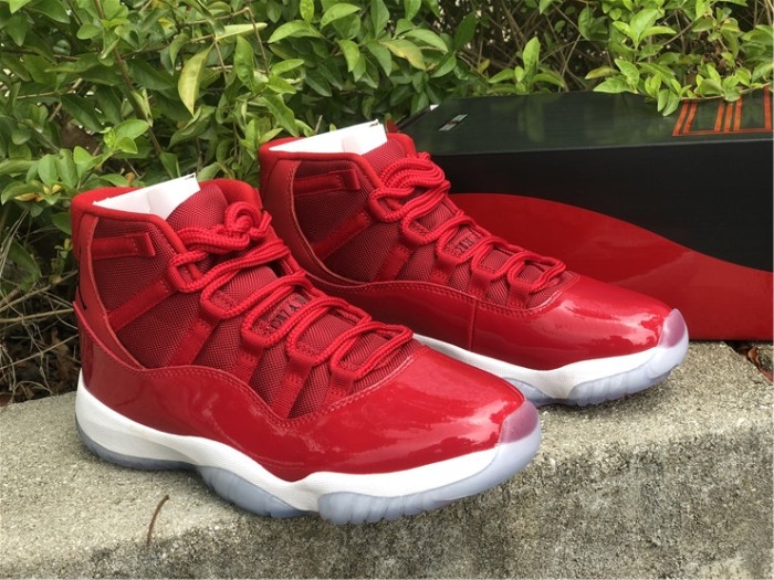 Air Jordan 11 Retro Win Like 96