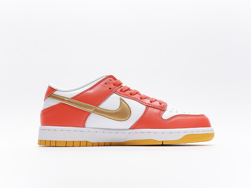 Nike Dunk Low “Golden Orange” 