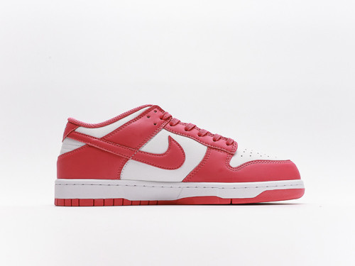 Nike SB Dunk Low Archeo Pink   