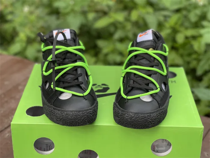 OFF-WHITE x NIKE BALZER LOW