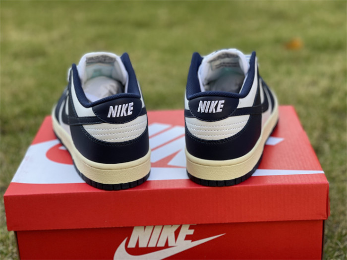 Nike Dunk Low Vintage Navy