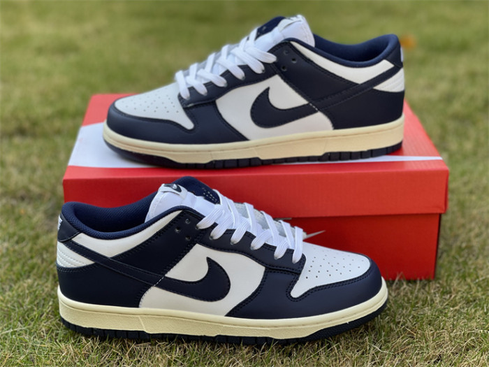 Nike Dunk Low Vintage Navy