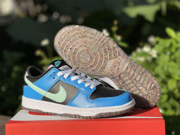 NIKE SB DUNK LOW PRO