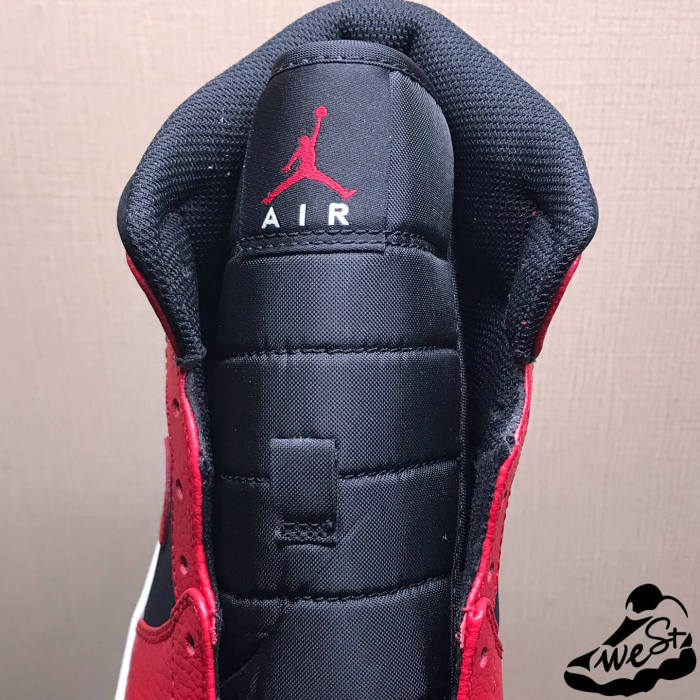 Jordan 1 Mid Reverse Bred