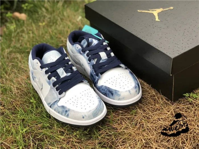 Air Jordan 1 Low Washed Denim