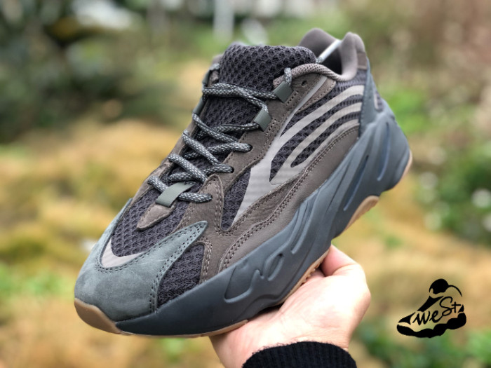 adidas Yeezy Boost 700 V2 Mauve