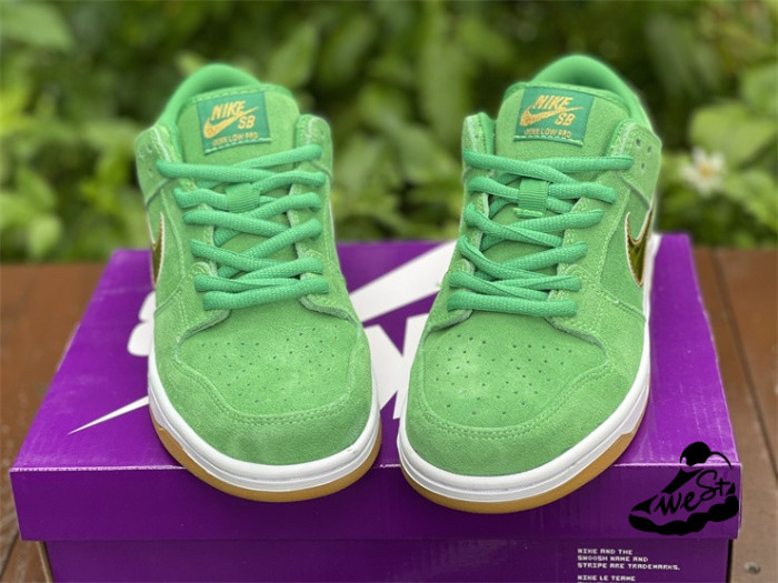 Nike SB Dunk Low Pro St. Patrick's Day (2022)