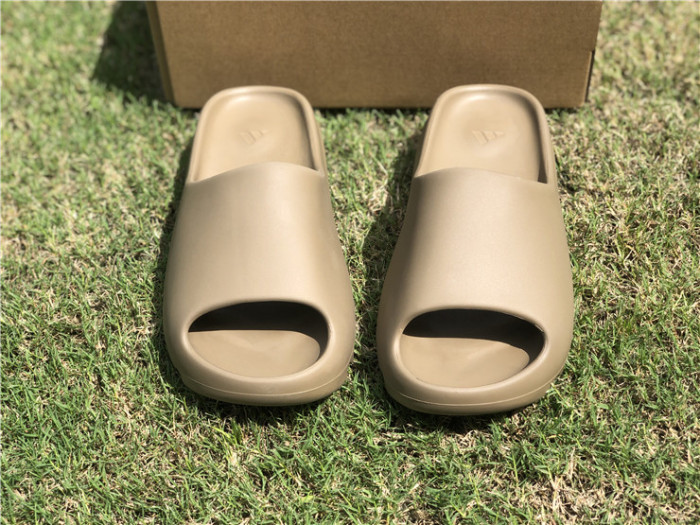 Adidas Yeezy Slide Earth Brown FV8425