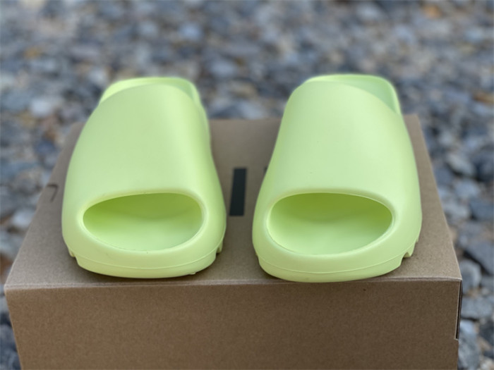 adidas Yeezy Slide Glow Green GX6138