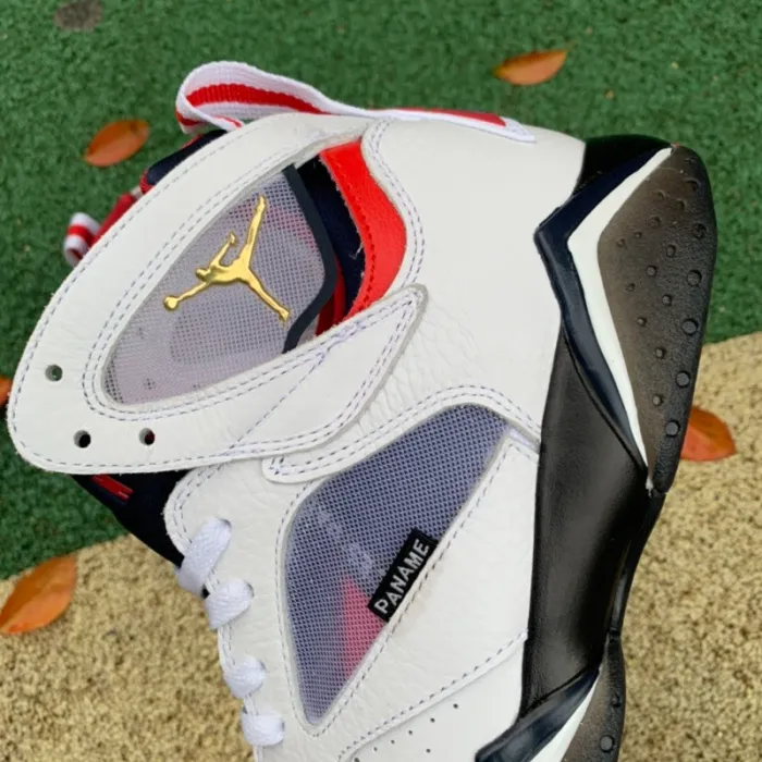 Jordan 7 'PSG'