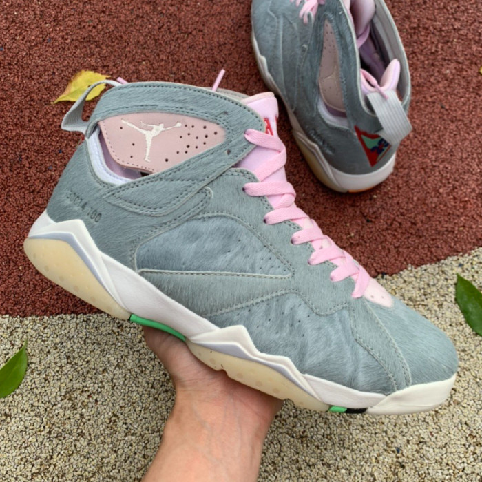 Jordan 7'Hare 2.0'