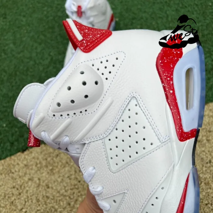 Jordan 6 Red Oreo