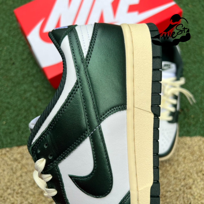 Nike Dunk Low Vintage Green