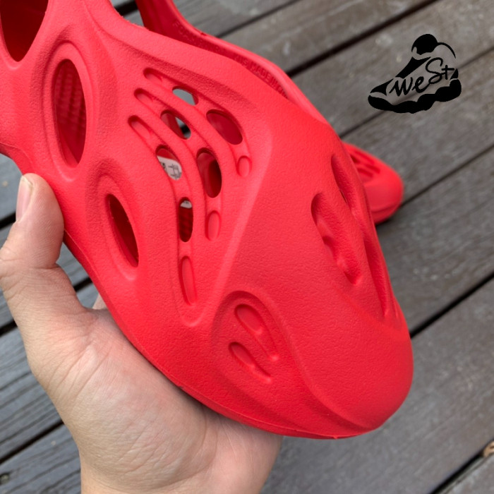 adidas Yeezy Foam RNNR Vermillion (Kids)
