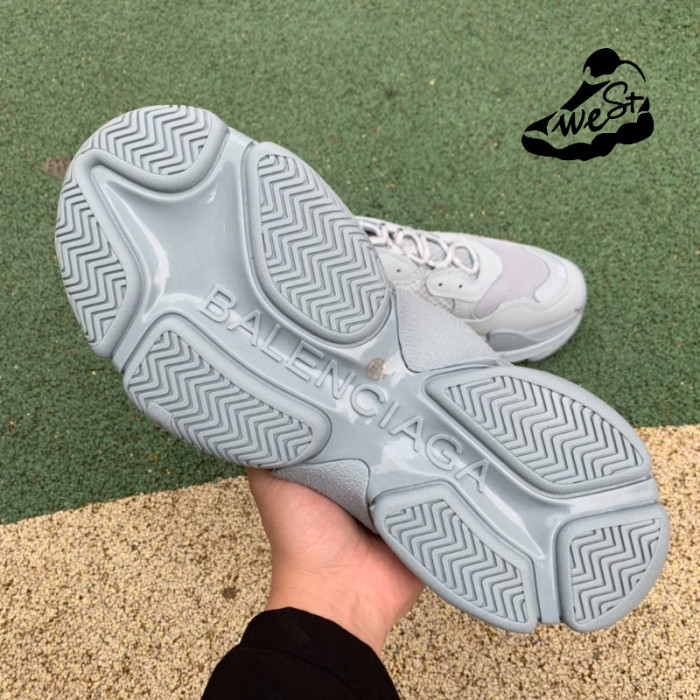 Balenciaga Triple S