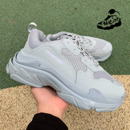 Balenciaga Triple S