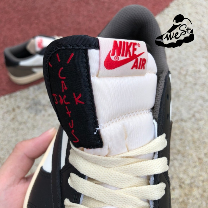 Jordan 1 Low AJ1 x Travis Scott 