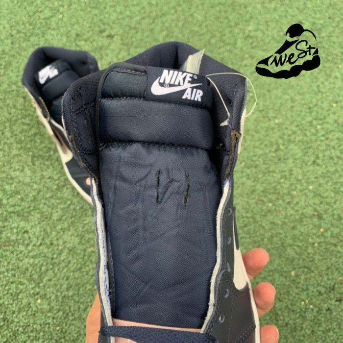 Jordan 1 High OG  Atmosphere
