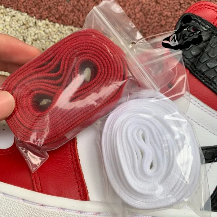 Jordan 1 Retro High Satin Snake Chicago