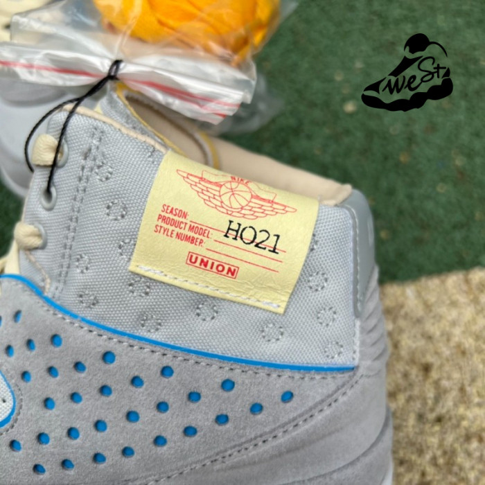 Jordan 2 Retro Union Grey Fog