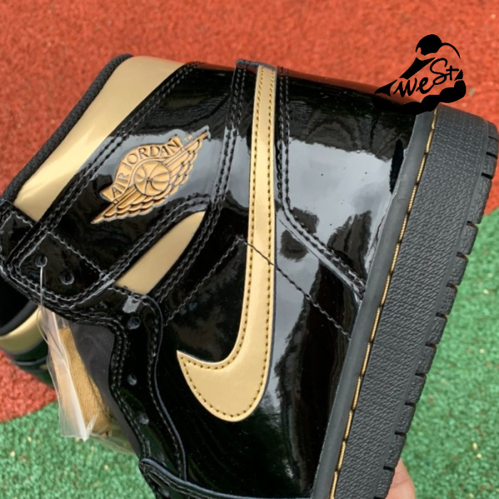 Jordan 1 Retro High Black Metallic Gold