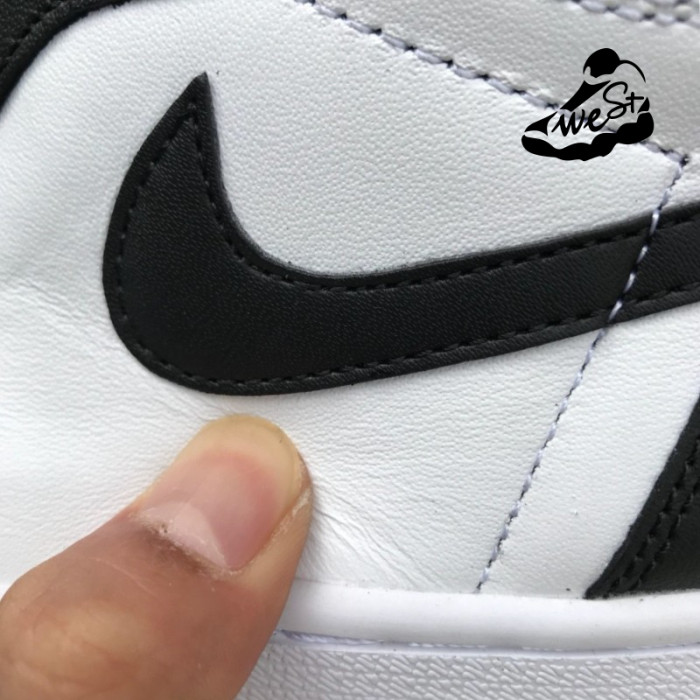 Jordan 1 Retro Black White