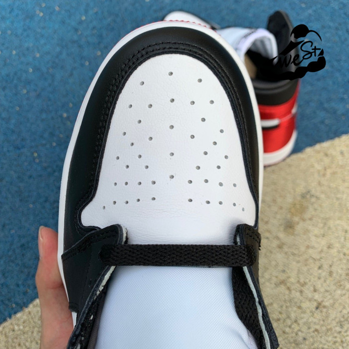 Jordan 1 Retro High Satin Black Toe
