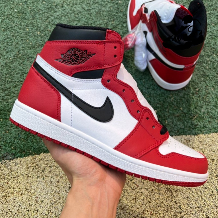 Jordan 1 Retro Chicago