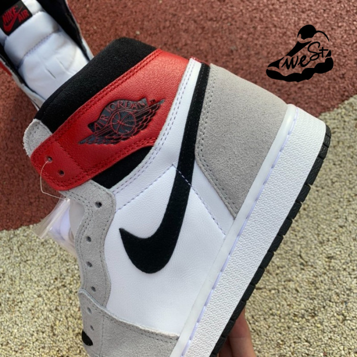 Jordan 1 Retro High Light Smoke Grey