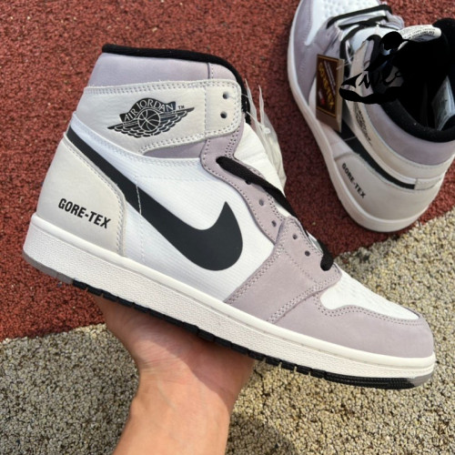 Jordan 1 Element&Gore-Tex “Light Bone”