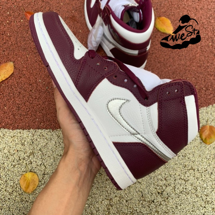 Jordan 1 High OG“ Bordeaux”