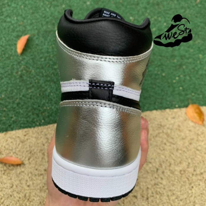 Jordan 1 Retro High Silver Toe