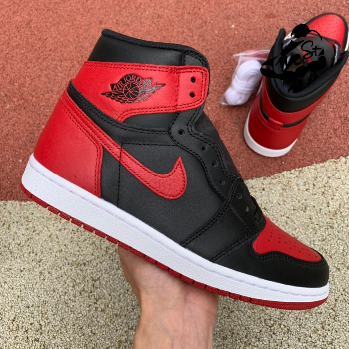Jordan 1 Retro Bred