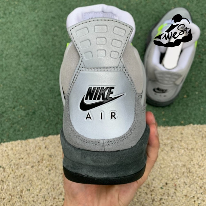 Jordan 4 Retro SE 95 Neon