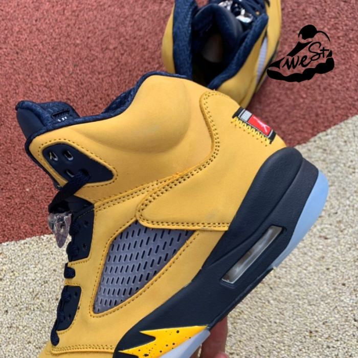 Jordan 5 Retro Michigan (2019)