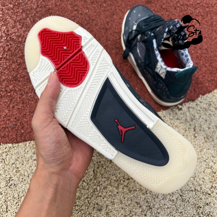 Jordan 4 Retro SE Sashiko