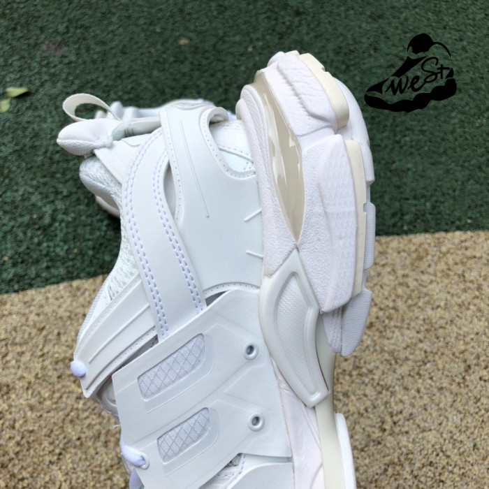 Balenciaga Track013