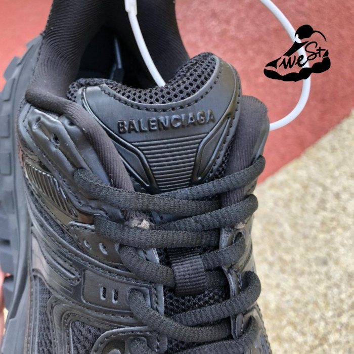 Balenciaga Defender Black