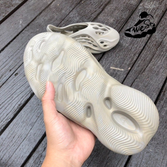 adidas Yeezy Foam Runner Stone Sage
