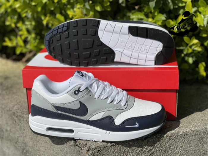 Nike Air Max 1 LV8 Obsidian